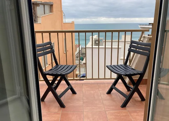 Rosso Tramonto Luxury-White- Ladispoli, Lungomare Regina Elena 58