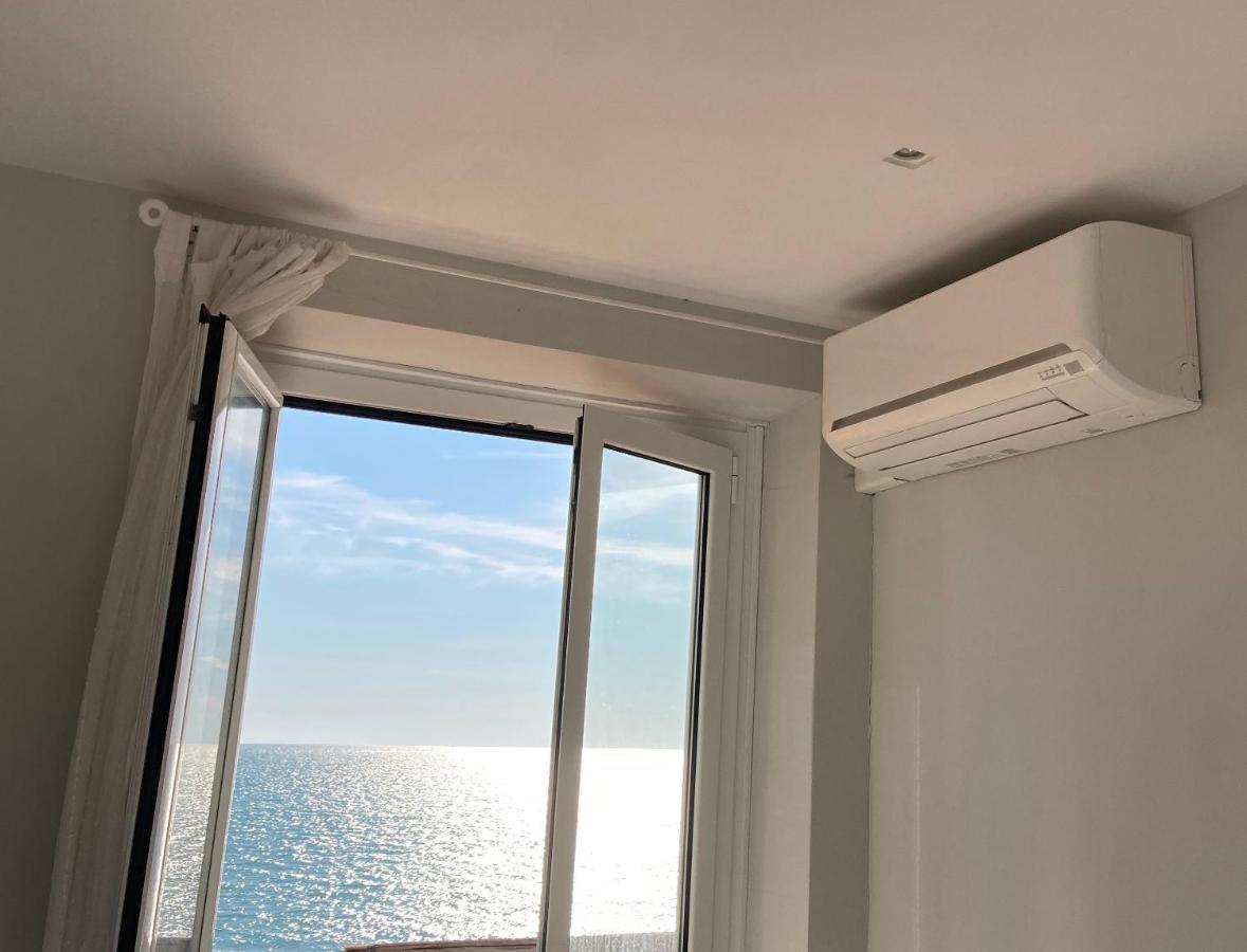 Holiday home Rosso Tramonto Luxury-white- Ladispoli, Lungomare Regina Elena 58 *